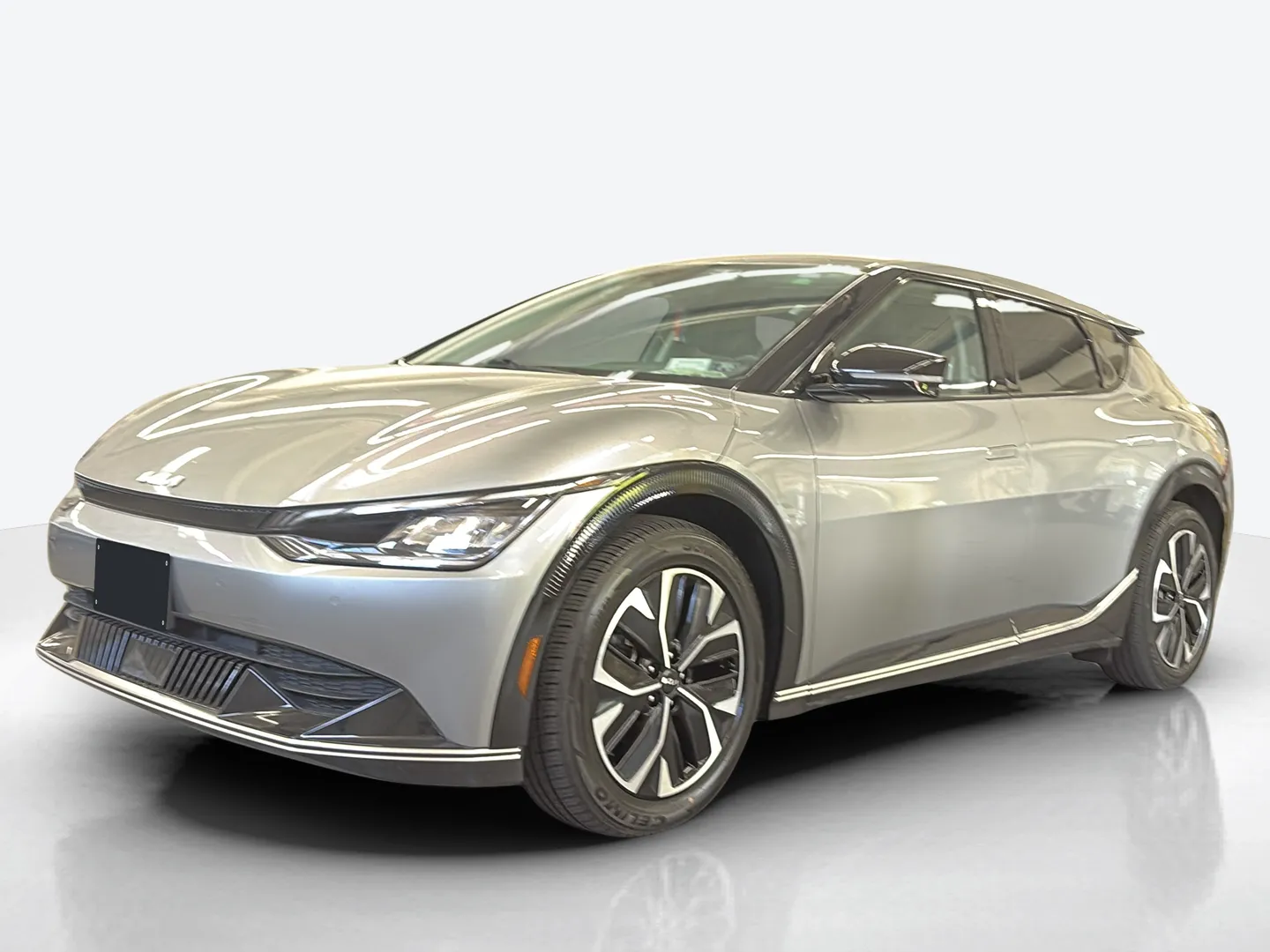 2023 Kia EV6 — image 1 of 6