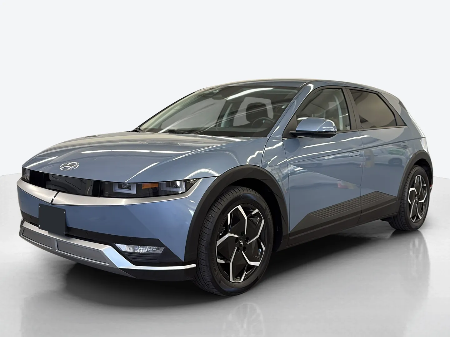 2024 Hyundai IONIQ 5 — image 1 of 6