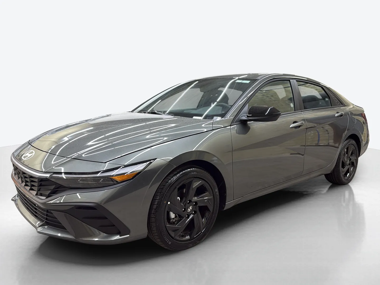 2026 Hyundai Elantra — image 1 of 6