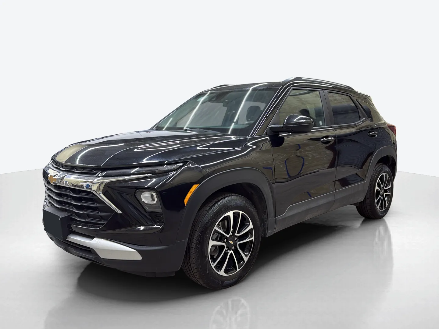 2025 Chevrolet Trailblazer — image 1 of 8