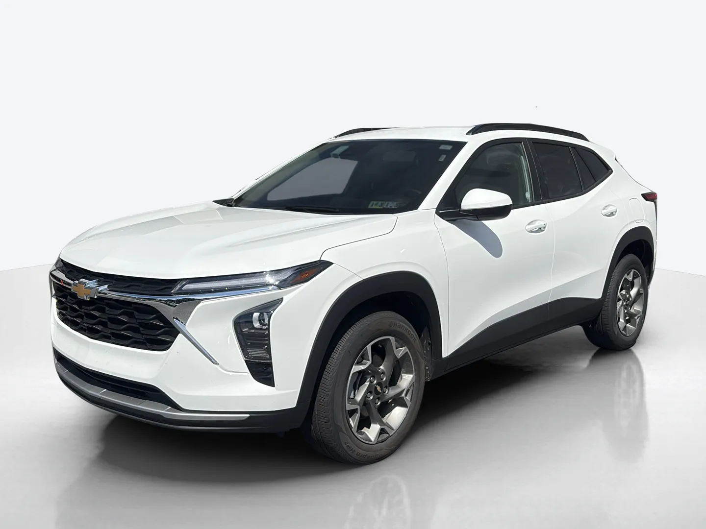 2025 Chevrolet Trax — image 1 of 6