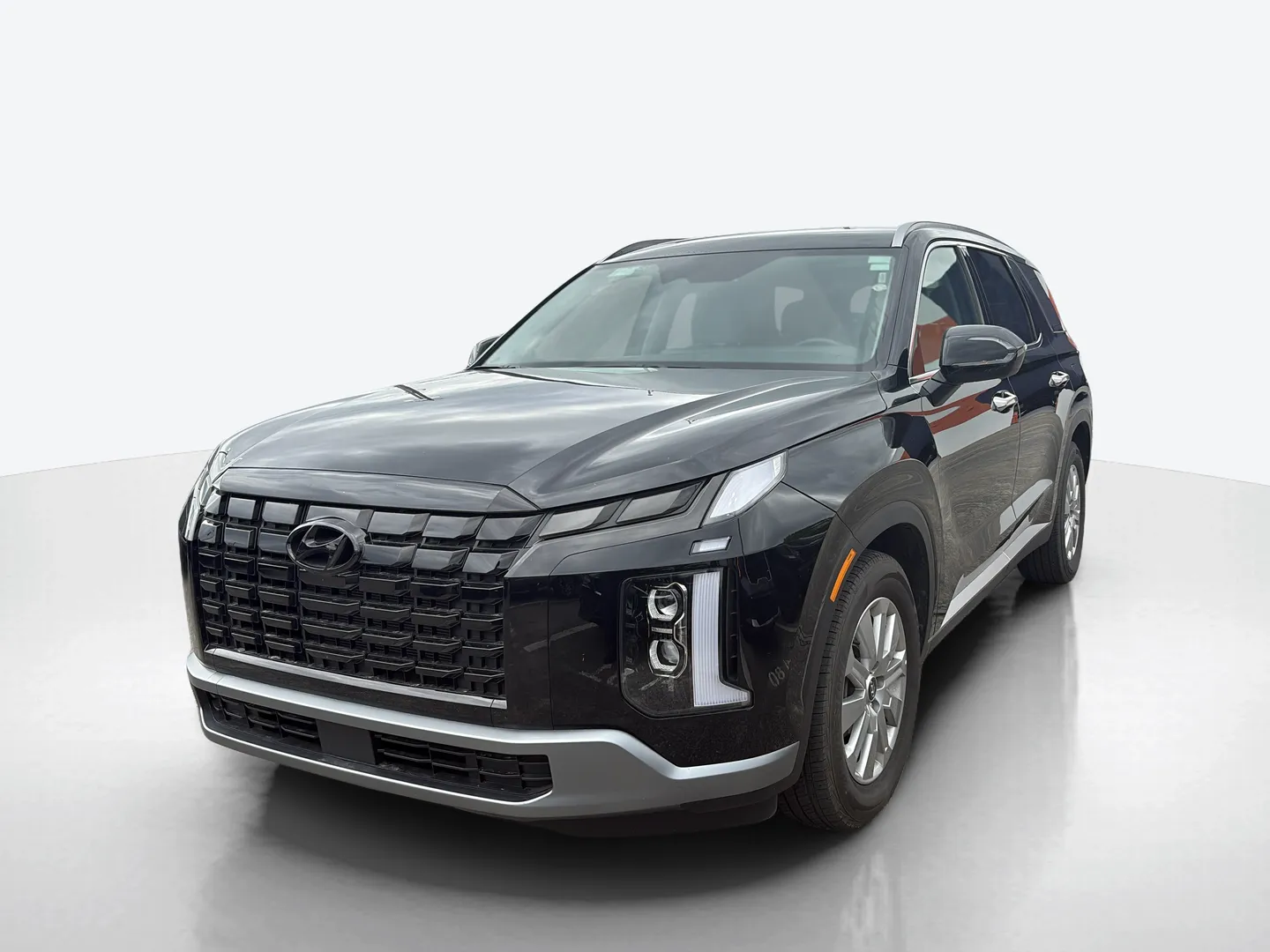 2025 Hyundai Palisade — image 1 of 6