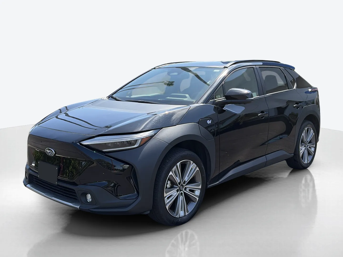 2023 Subaru Solterra — image 1 of 6