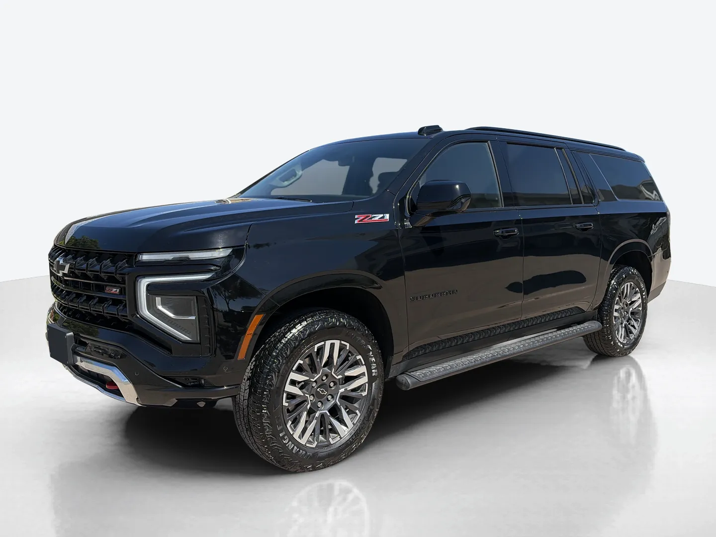 2025 Chevrolet Suburban — image 1 of 6