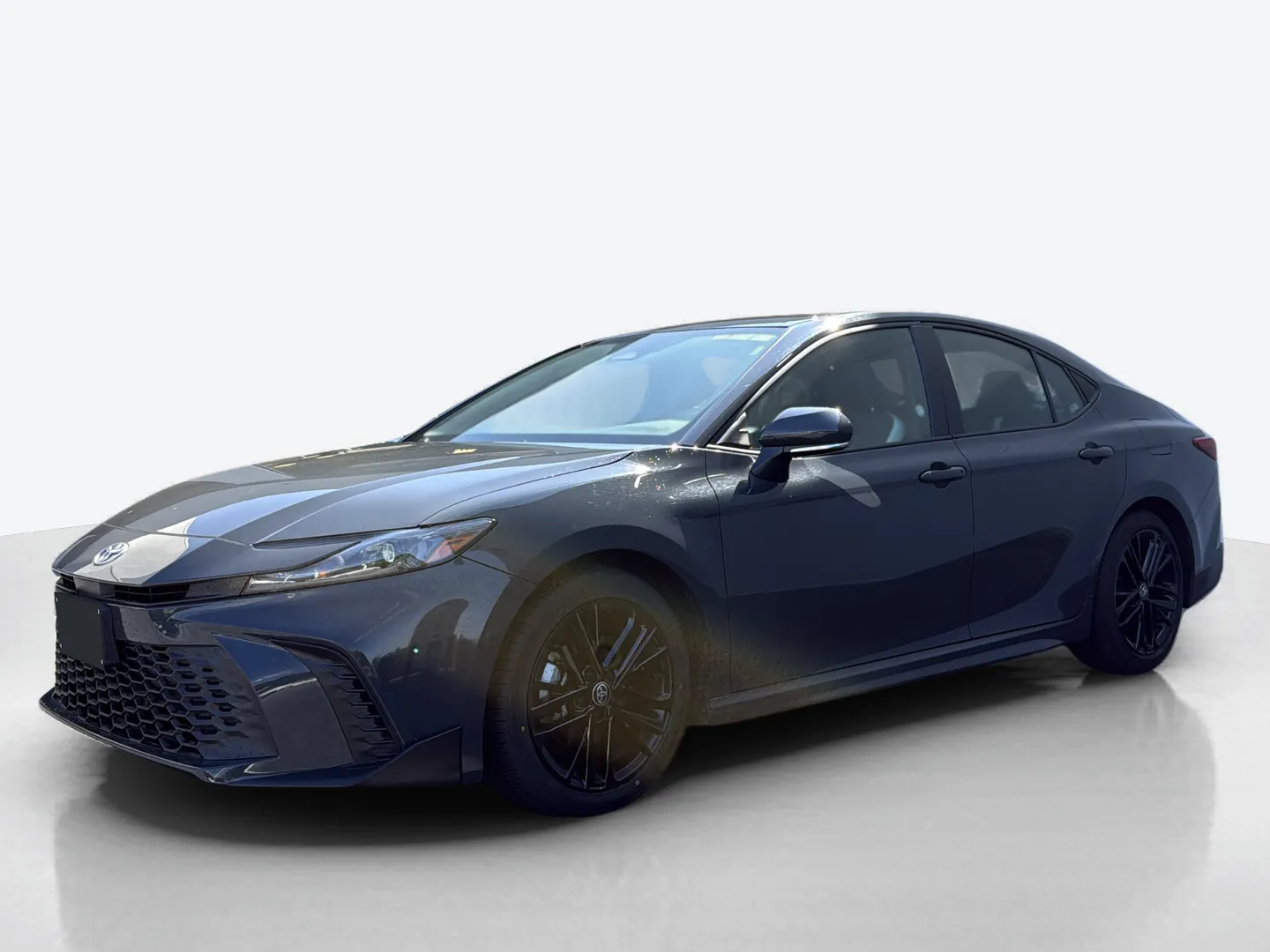 2025 Toyota Camry — image 1 of 6
