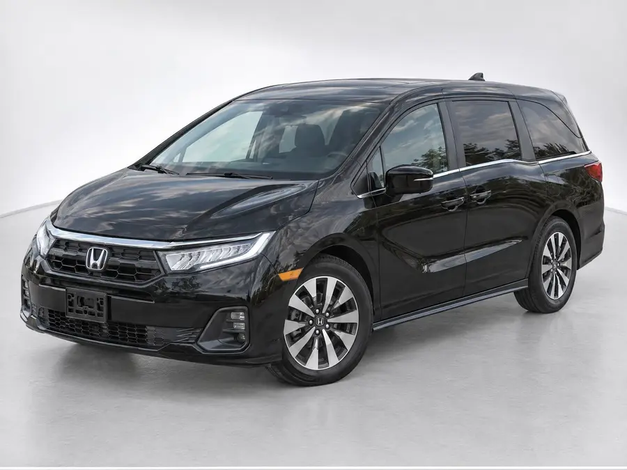 2026 Honda Odyssey — image 1 of 9