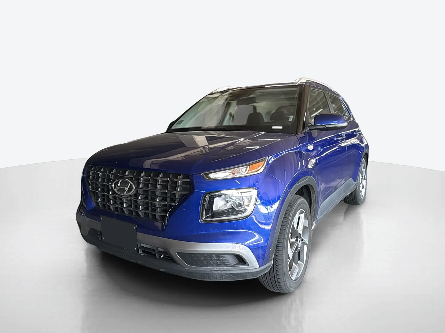 2025 Hyundai Venue — image 1 of 8