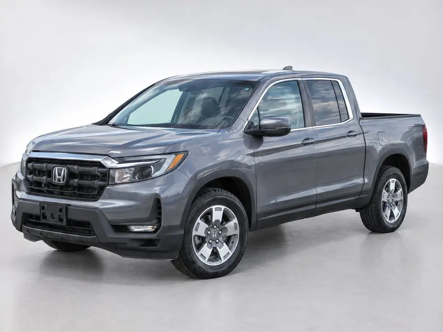 2025 Honda Ridgeline — image 1 of 9