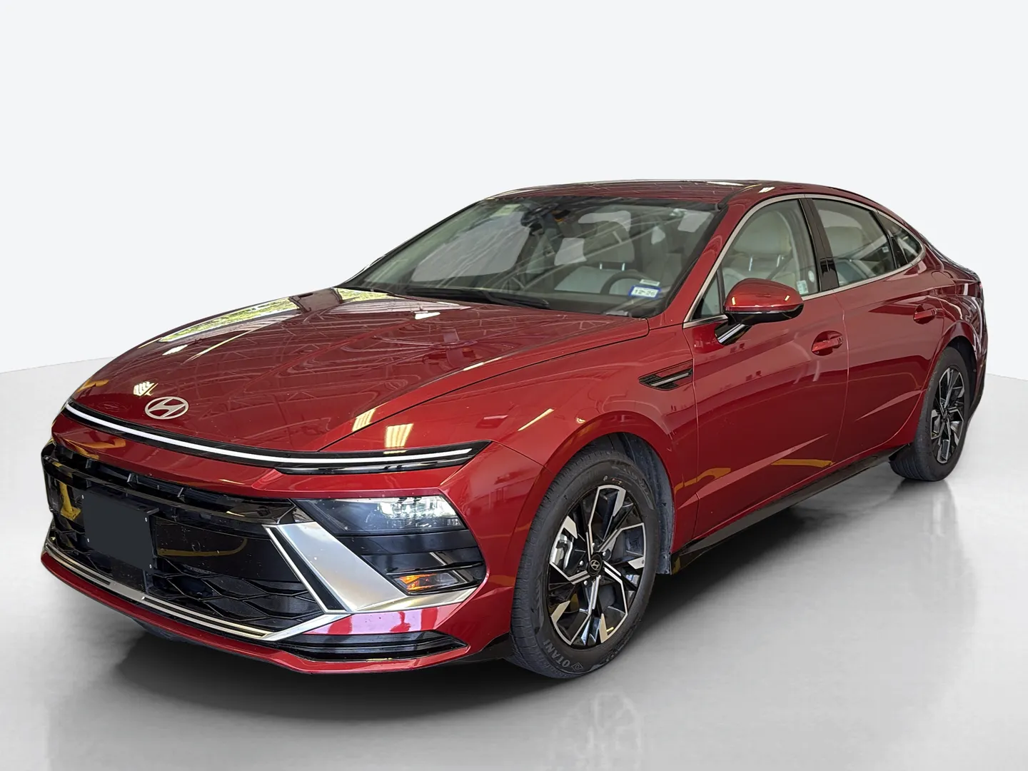 2025 Hyundai Sonata — image 1 of 4