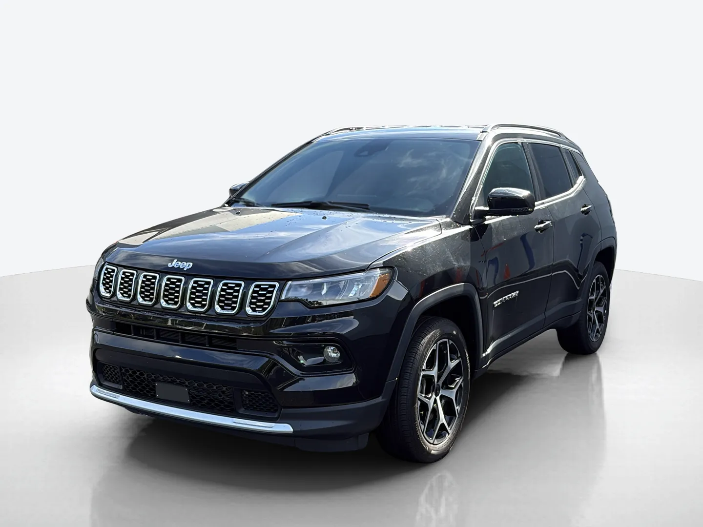 2025 Jeep Compass — image 1 of 8