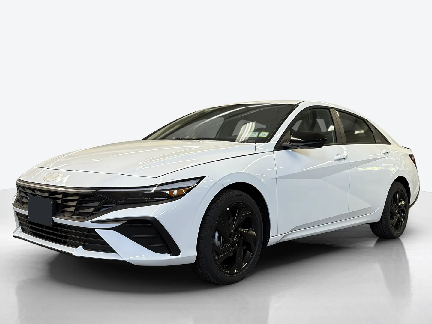 2026 Hyundai Elantra — image 1 of 8