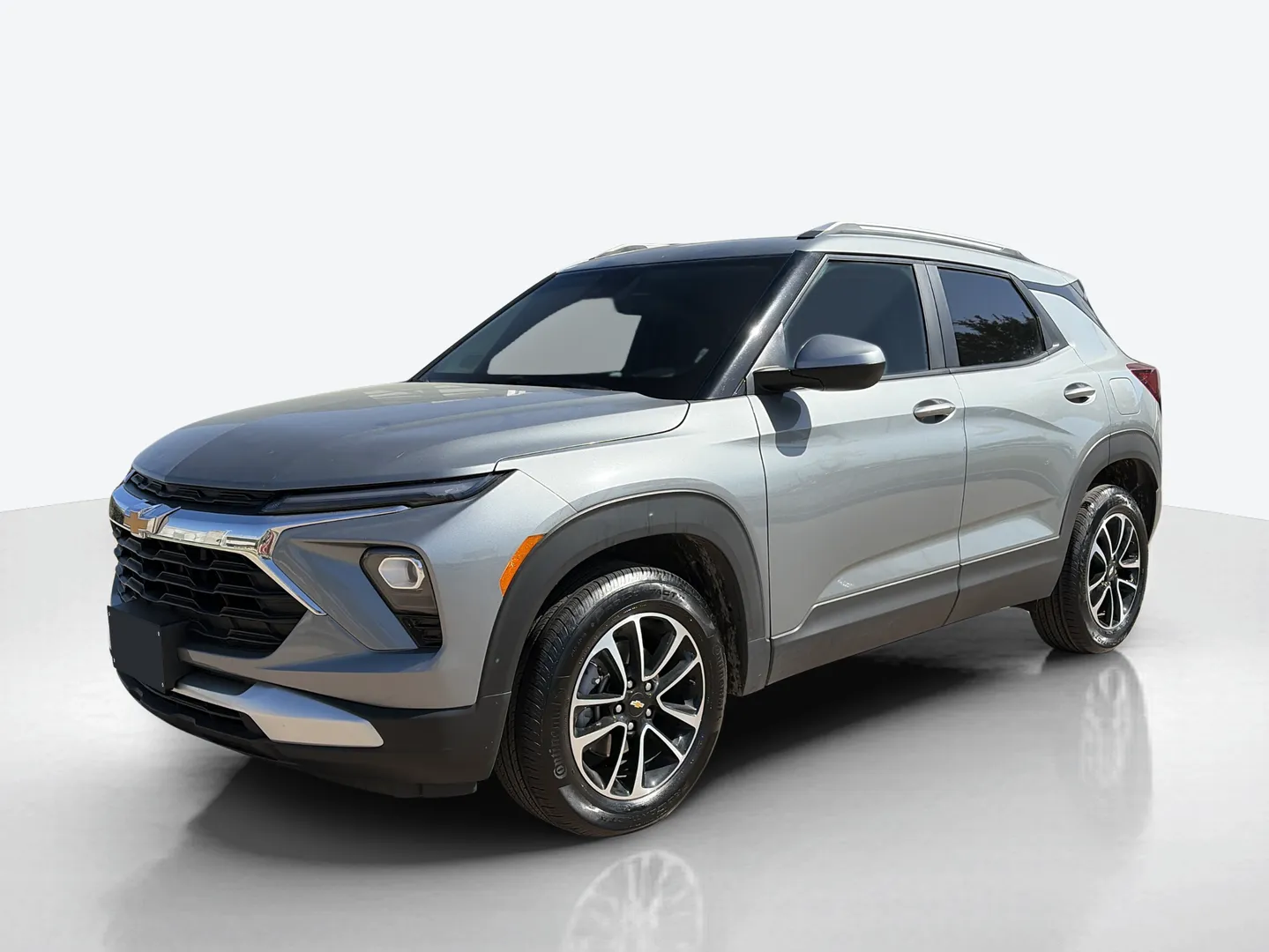 2025 Chevrolet Trailblazer — image 1 of 8