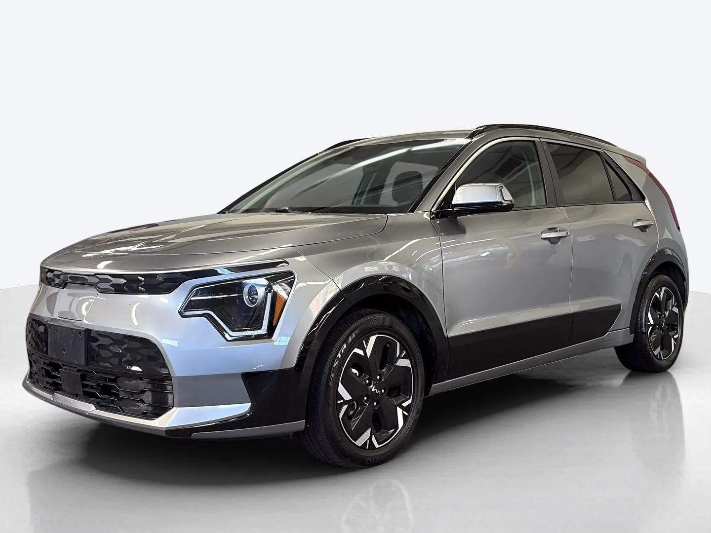 2024 Kia Niro EV — image 1 of 8