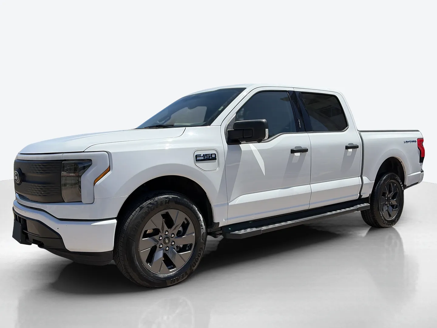 2024 Ford F-150 Lightning — image 1 of 5