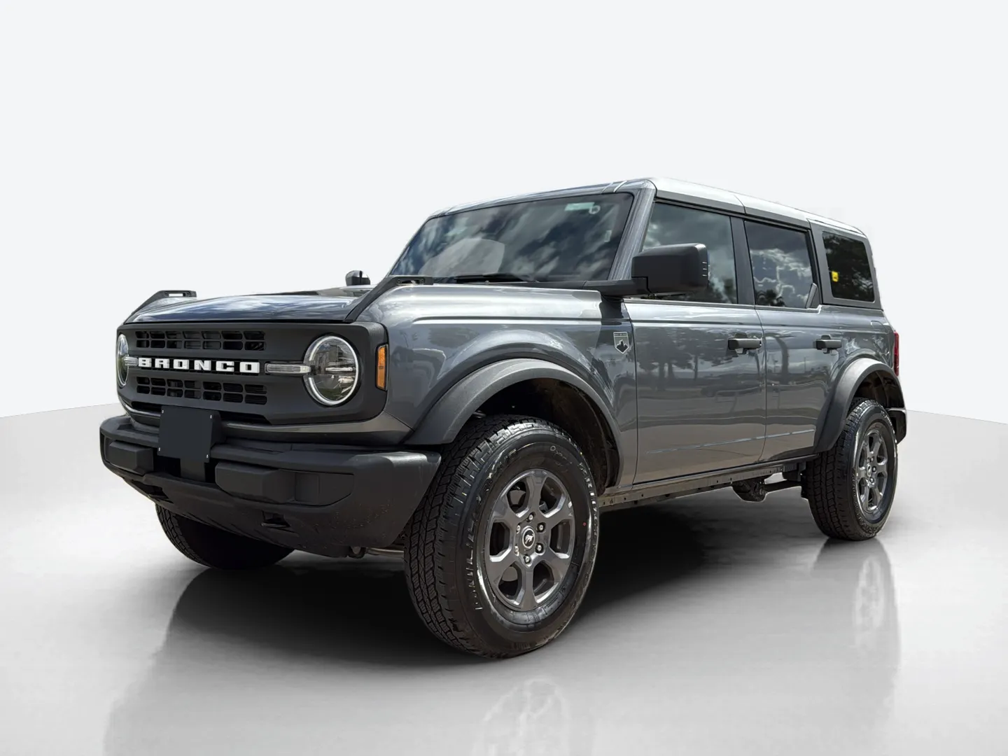 2026 Ford Bronco — image 1 of 8
