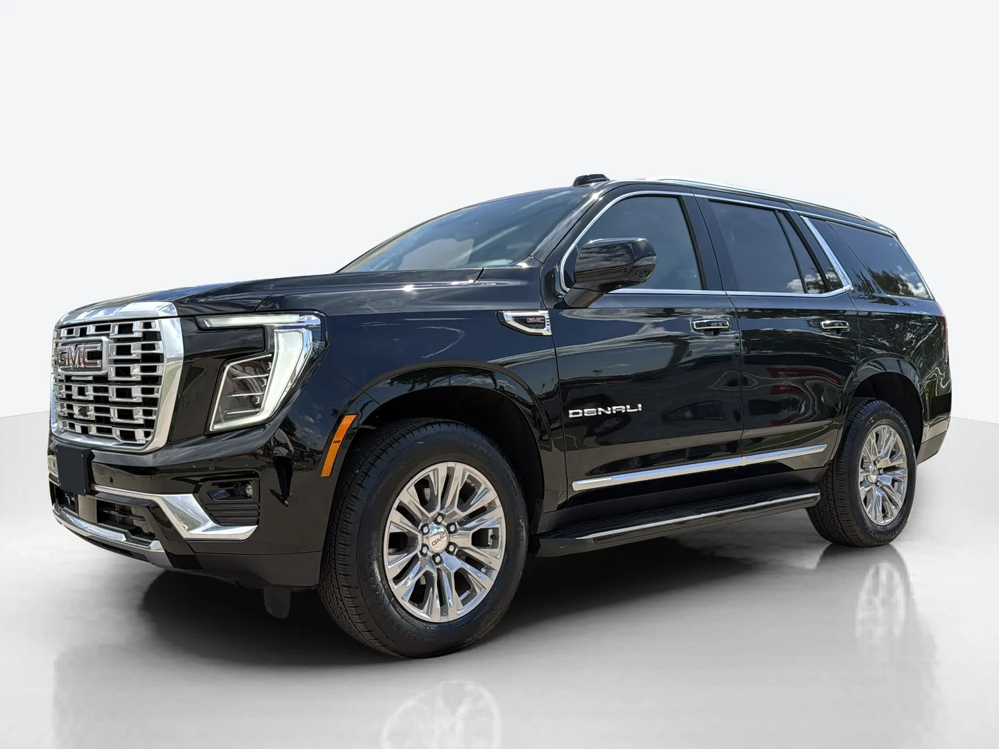 2026 GMC Yukon — image 1 of 8