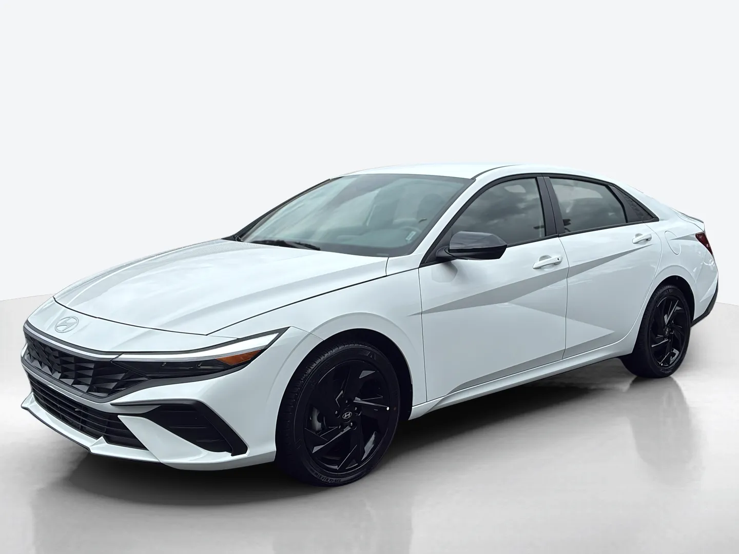 2026 Hyundai Elantra — image 1 of 8
