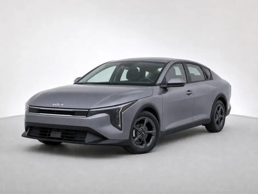2025 Kia K4 — image 1 of 9