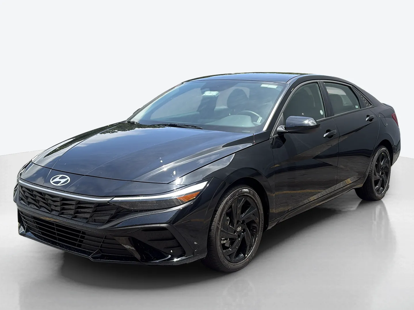 2026 Hyundai Elantra — image 1 of 8