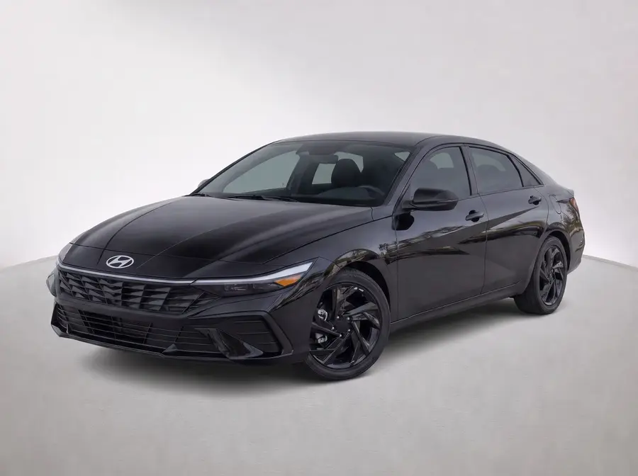 2026 Hyundai Elantra — image 1 of 8