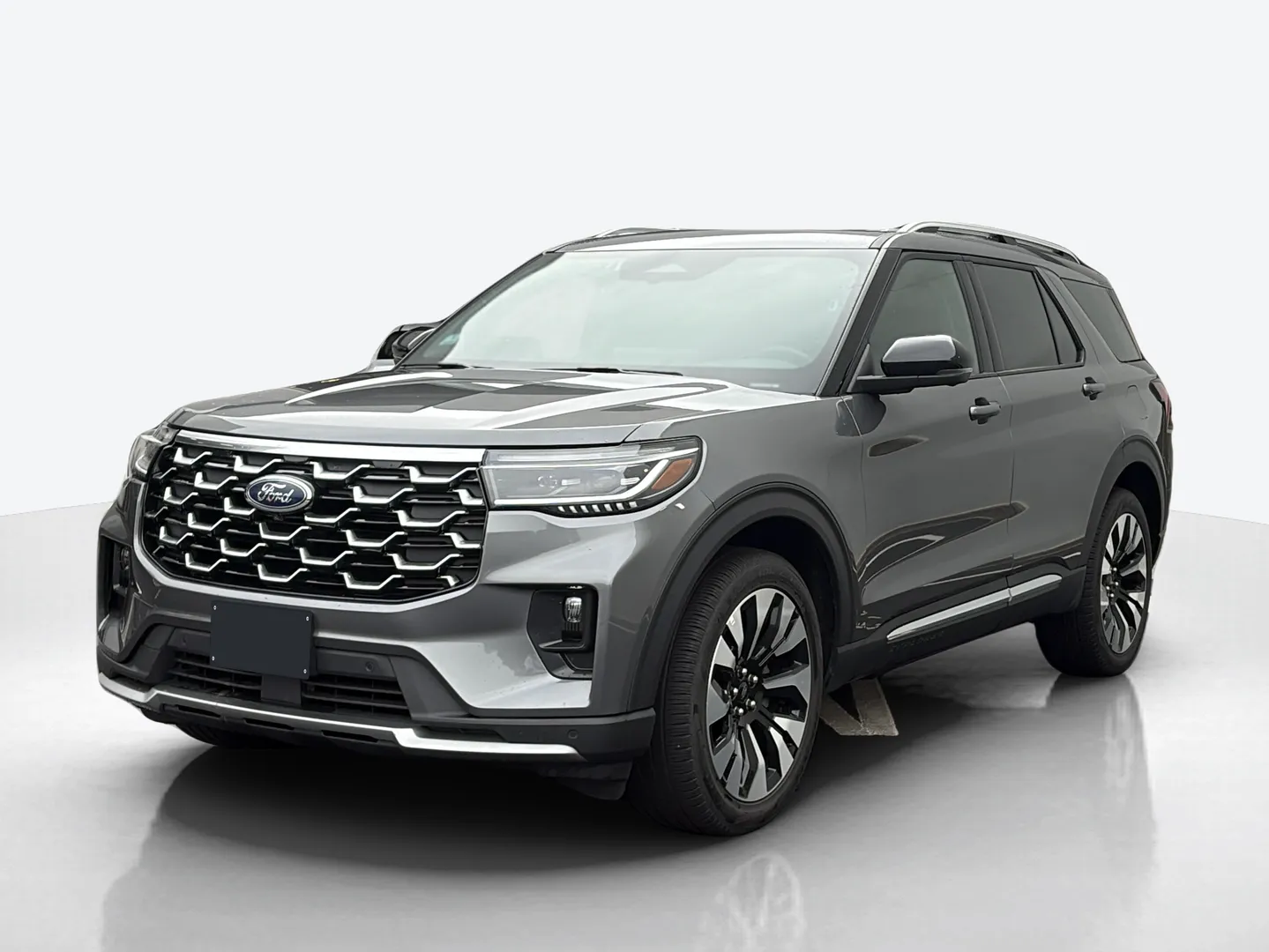 2025 Ford Explorer — image 1 of 8