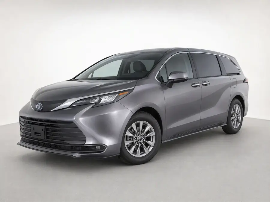 2026 Toyota Sienna — image 1 of 9