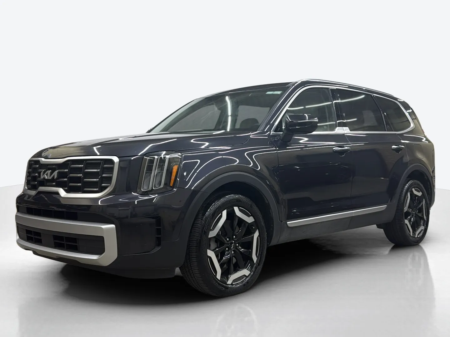 2025 Kia Telluride — image 1 of 8