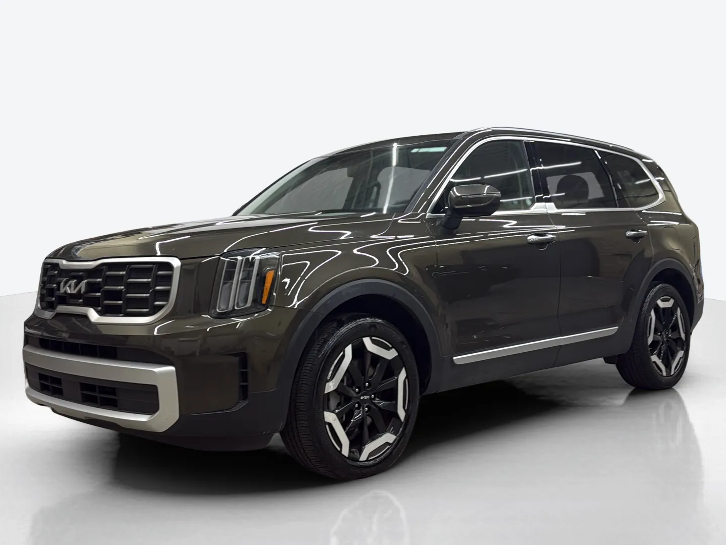 2025 Kia Telluride — image 1 of 8