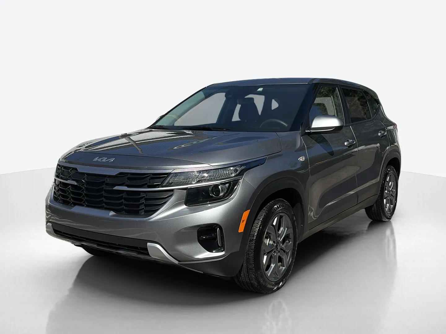 2026 Kia Seltos — image 1 of 8