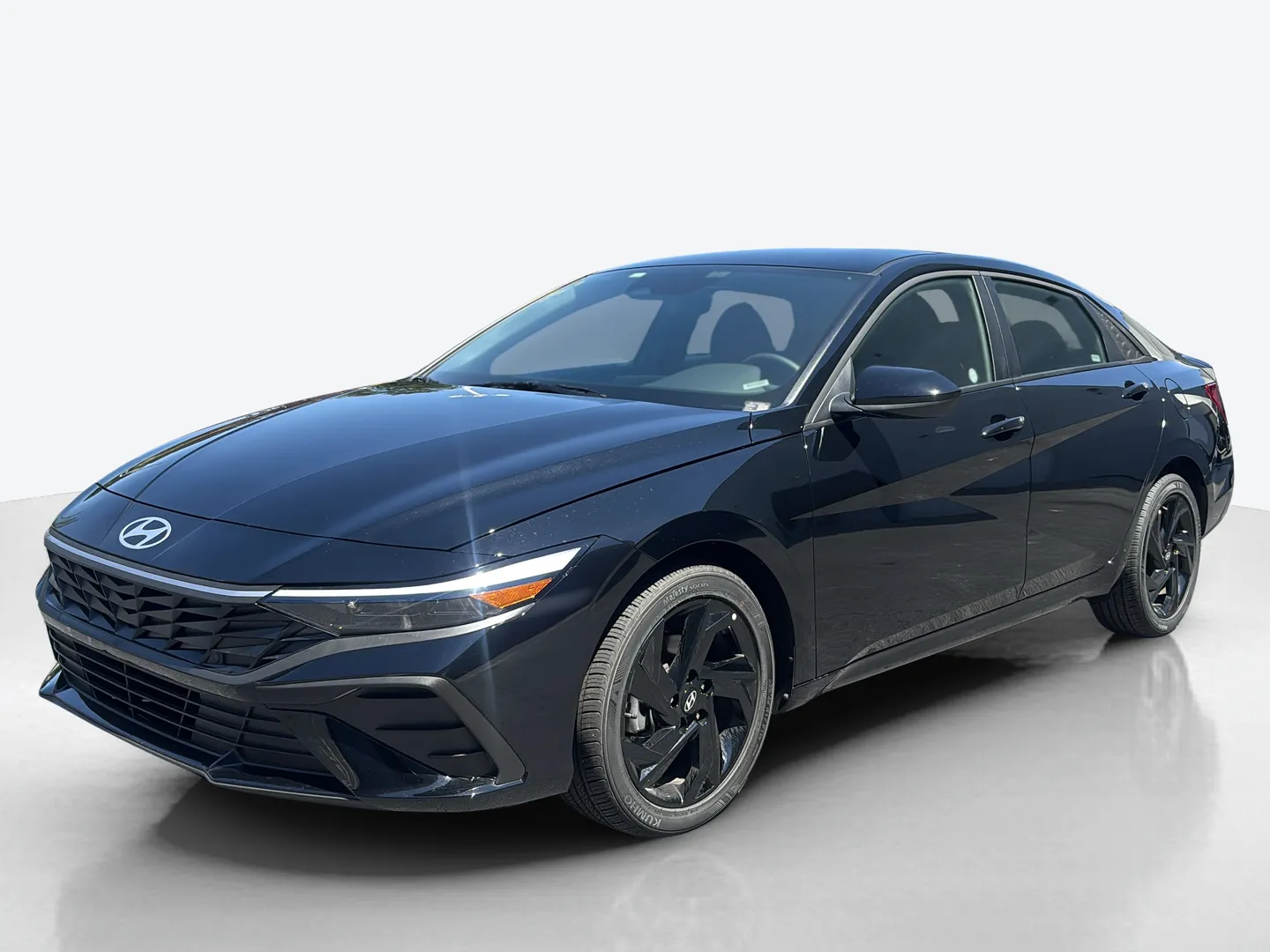 2026 Hyundai Elantra — image 1 of 8