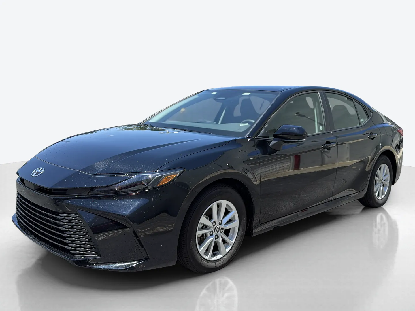 2026 Toyota Camry — image 1 of 8