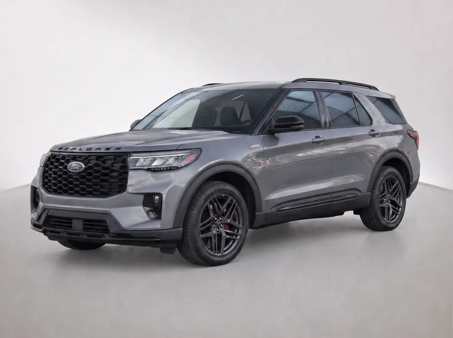 2025 Ford Explorer — image 1 of 9