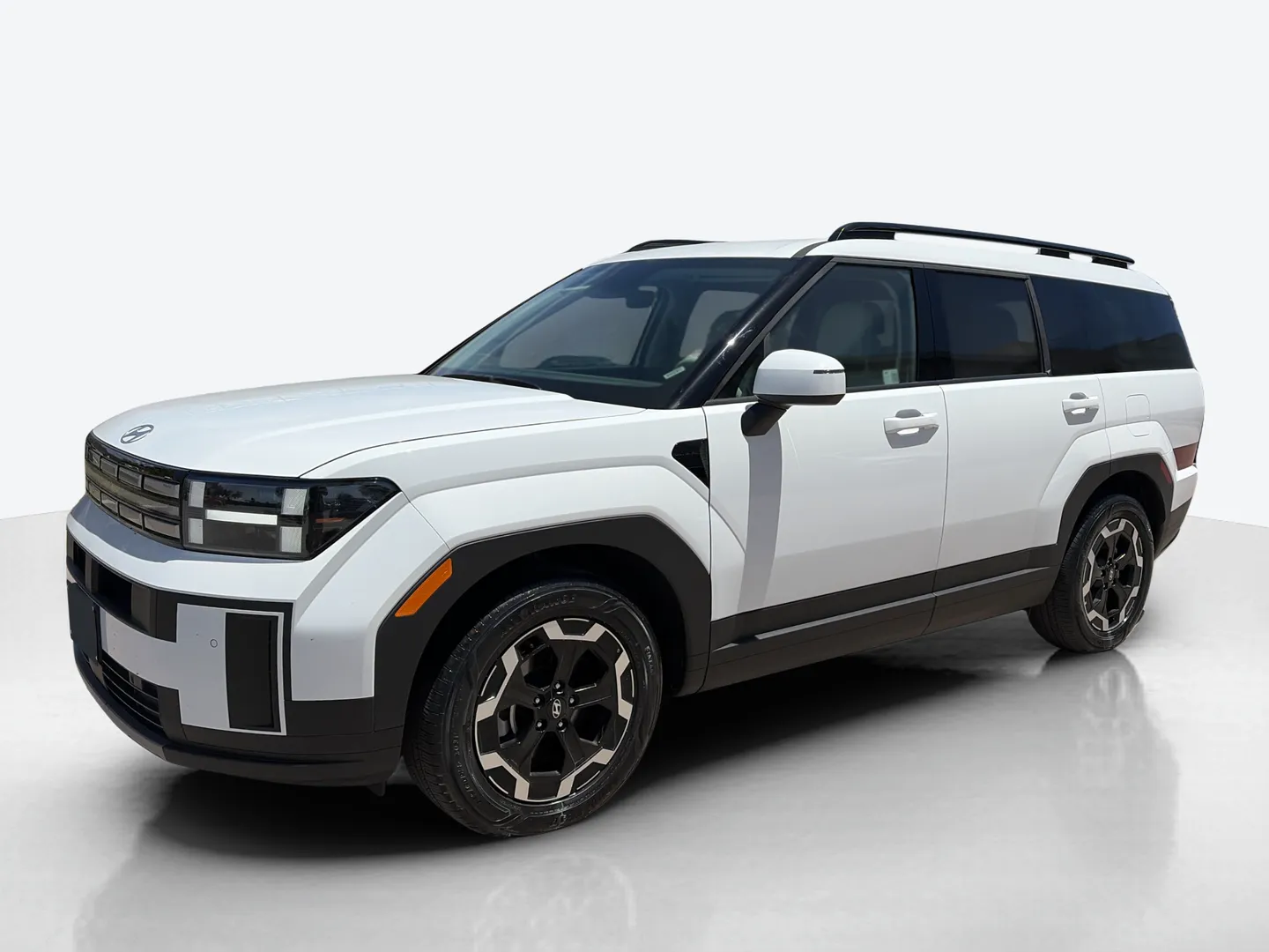 2026 Hyundai Santa Fe — image 1 of 8