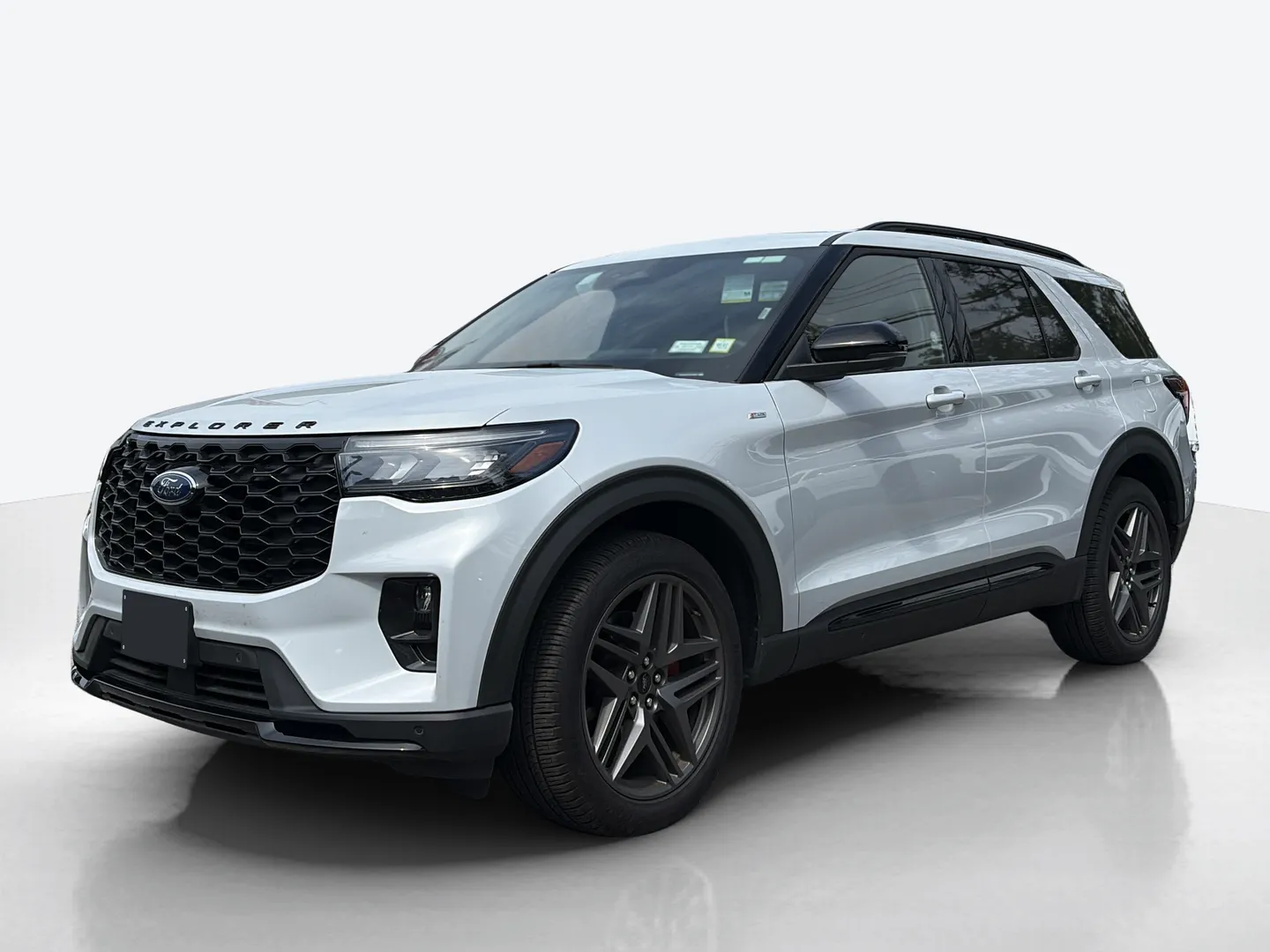 2026 Ford Explorer — image 1 of 8