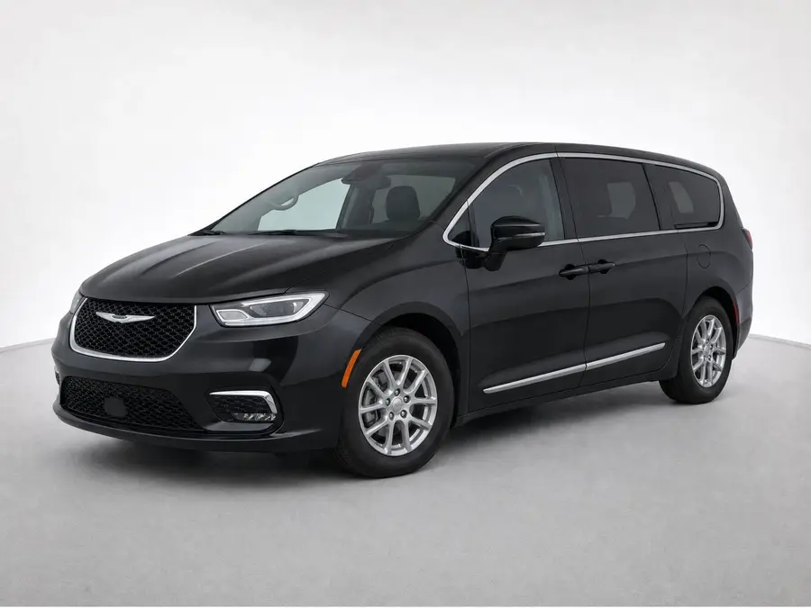 2026 Chrysler Pacifica — image 1 of 9