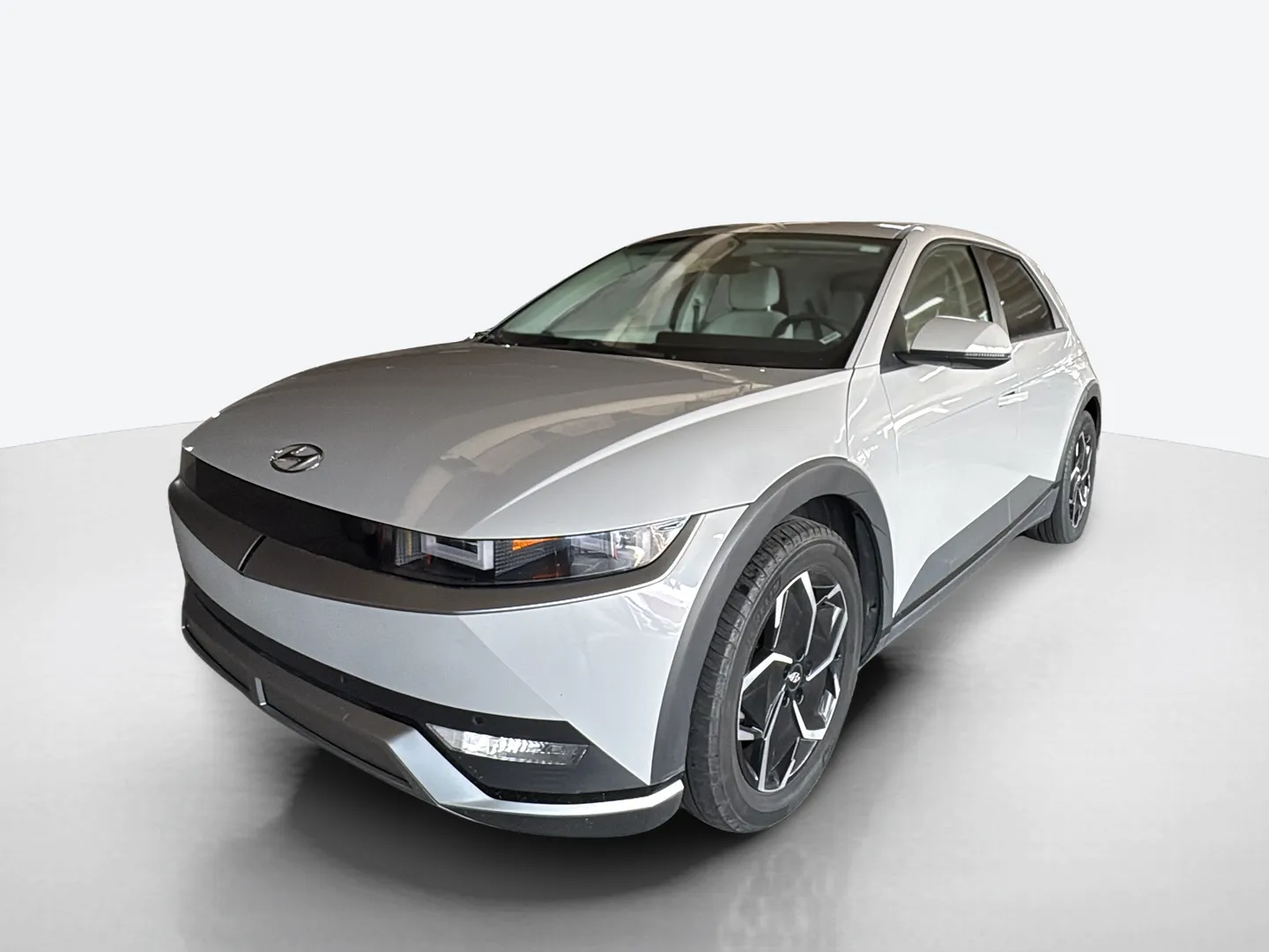 2023 Hyundai IONIQ 5 — image 1 of 8