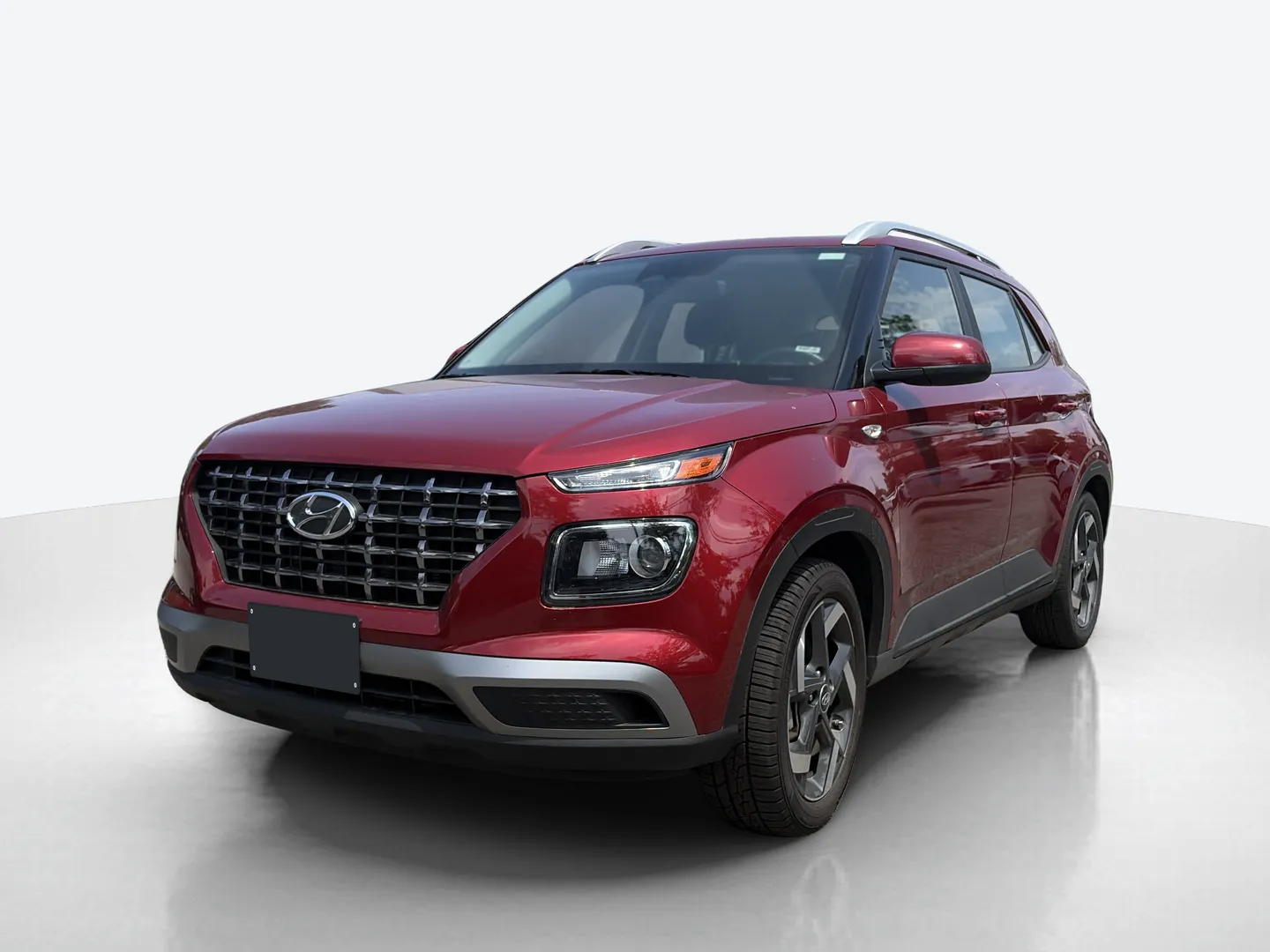 2025 Hyundai Venue — image 1 of 8