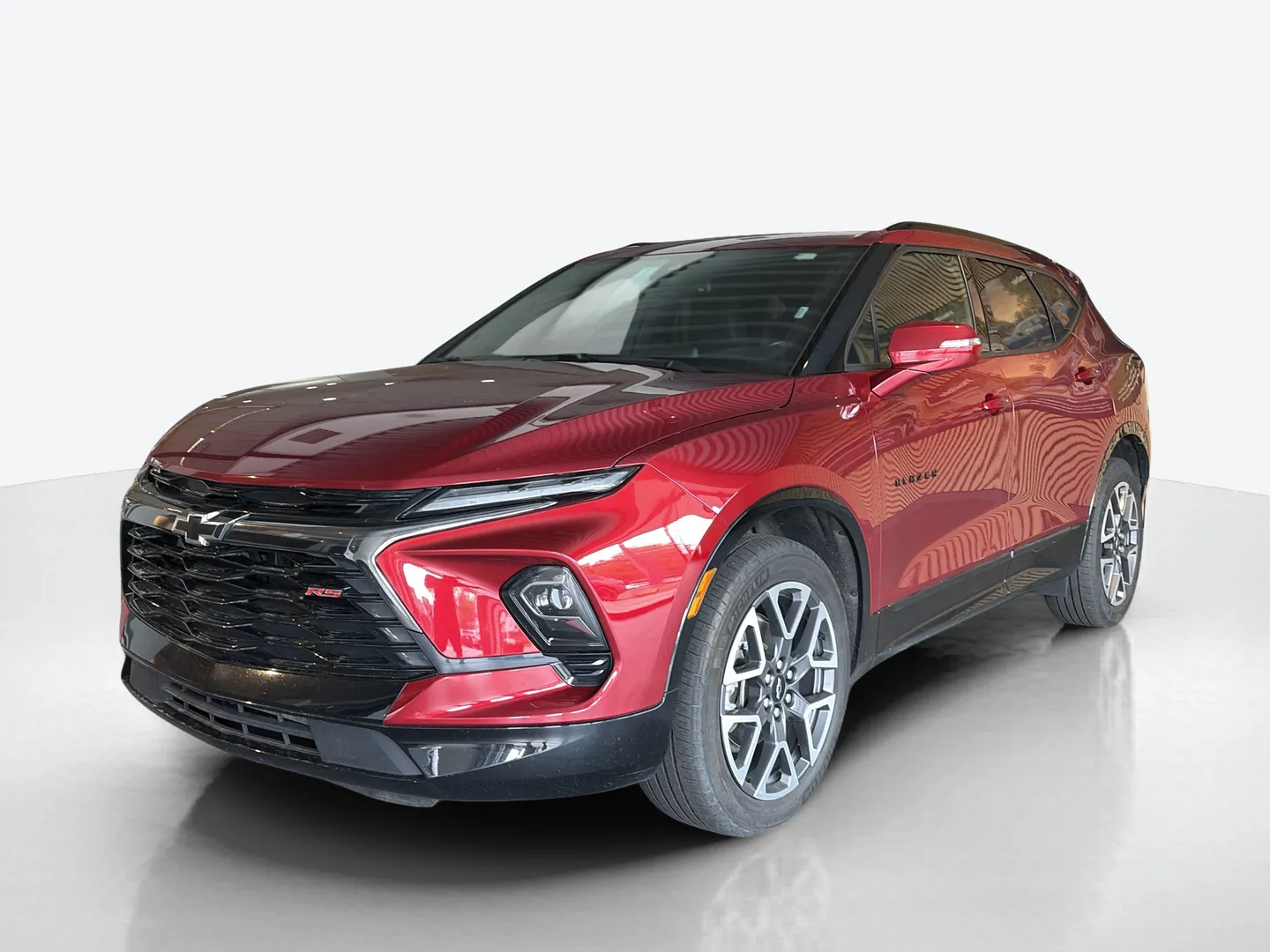 2025 Chevrolet Blazer — image 1 of 8