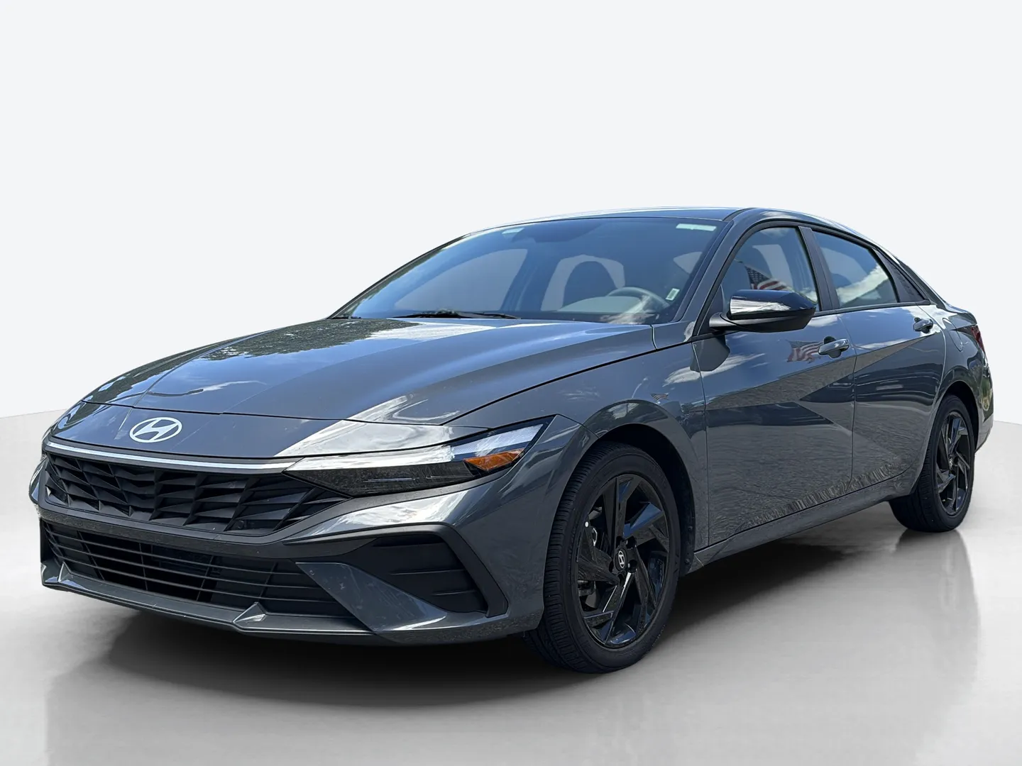 2026 Hyundai Elantra — image 1 of 8