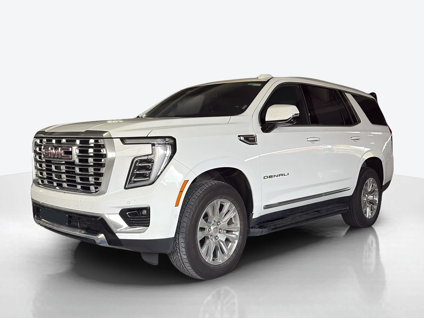 2025 GMC Yukon — image 1 of 8