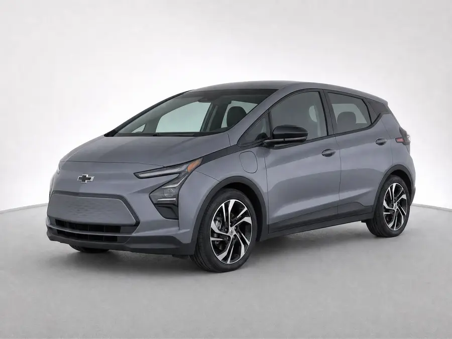 2023 Chevrolet Bolt EV — image 1 of 9