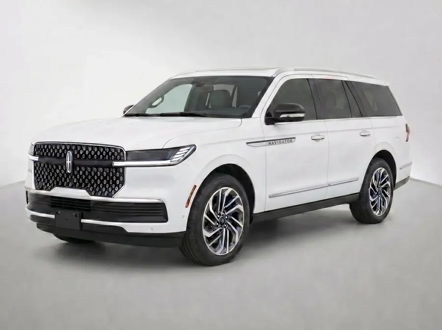 2026 Lincoln Navigator — image 1 of 9