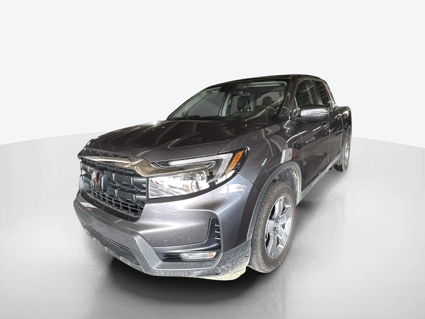 2025 Honda Ridgeline — image 1 of 8