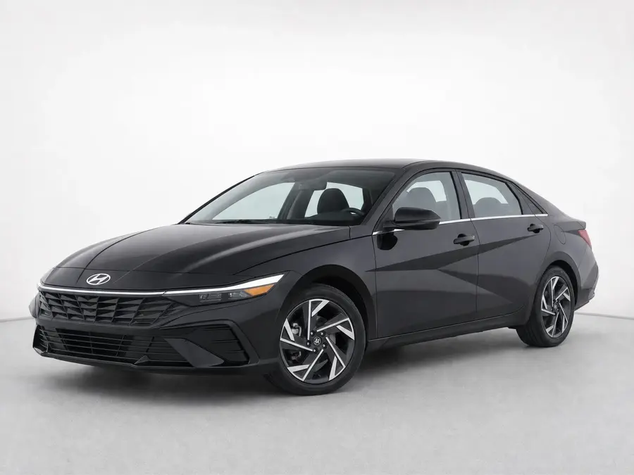 2025 Hyundai Elantra — image 1 of 9