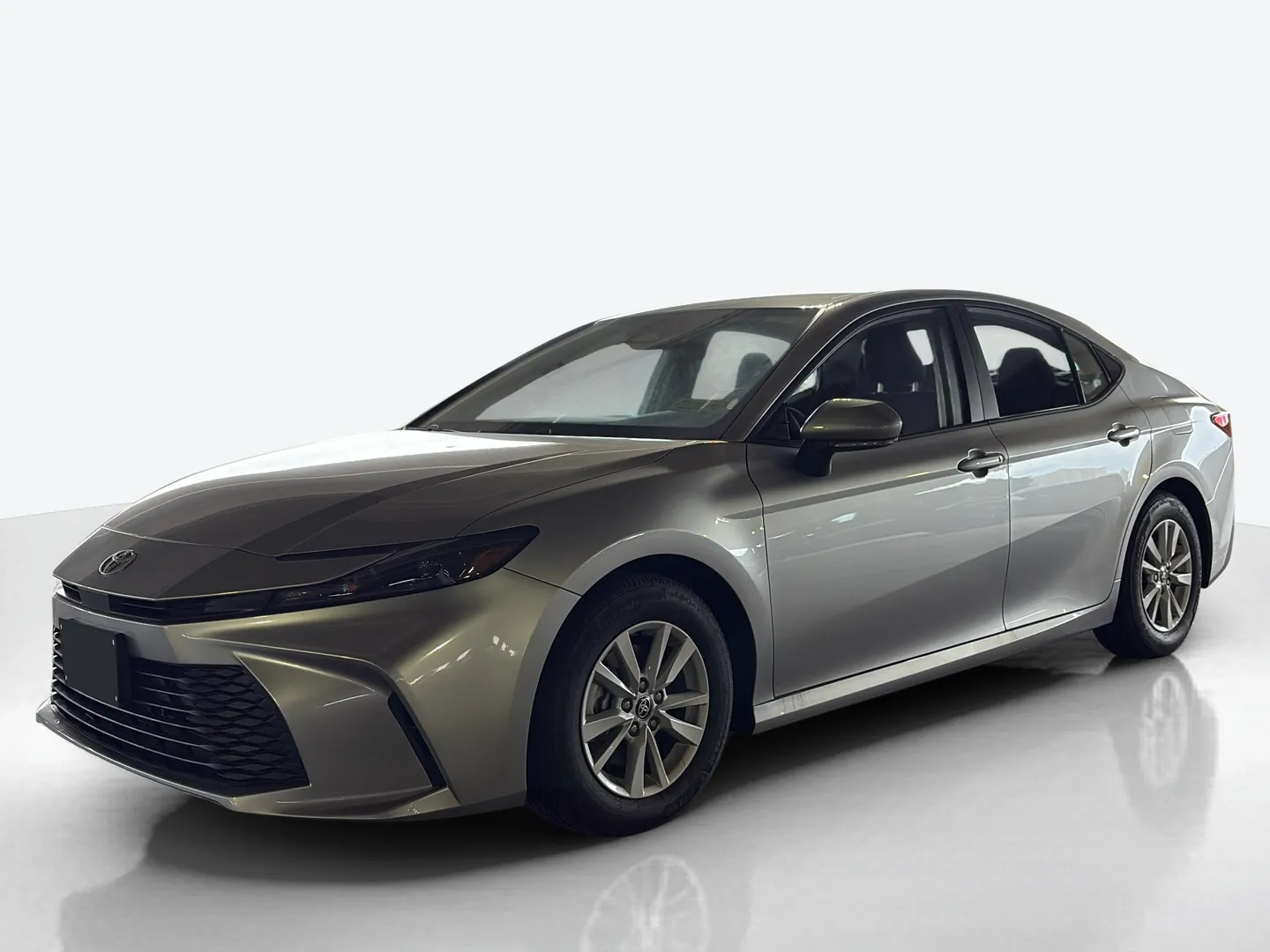 2026 Toyota Camry — image 1 of 8