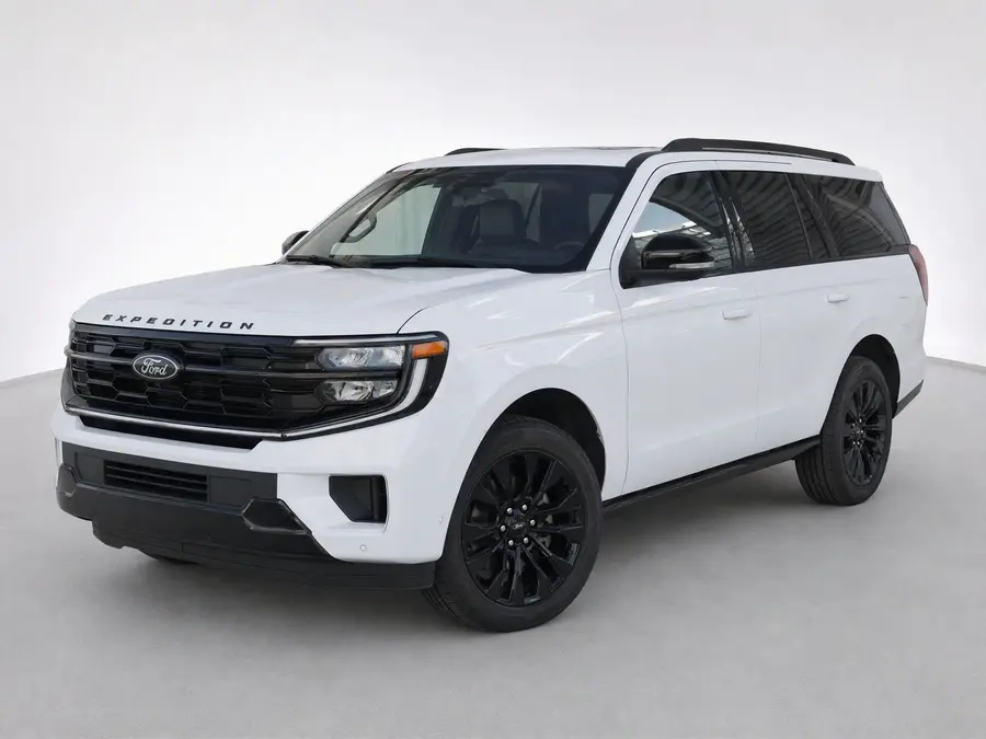 2025 Ford Expedition — image 1 of 9