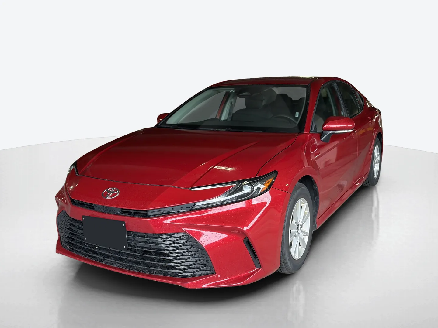 2025 Toyota Camry — image 1 of 8