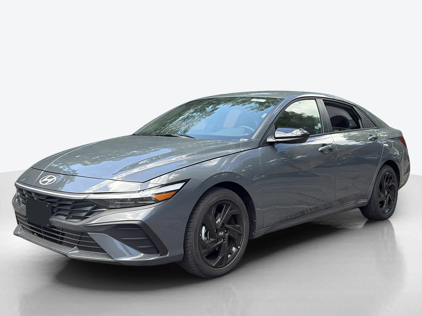 2026 Hyundai Elantra — image 1 of 8