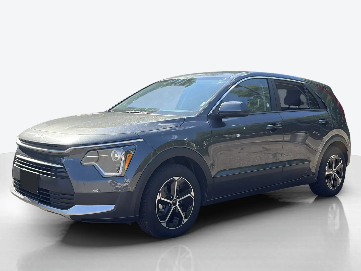 2025 Kia Niro — image 1 of 8