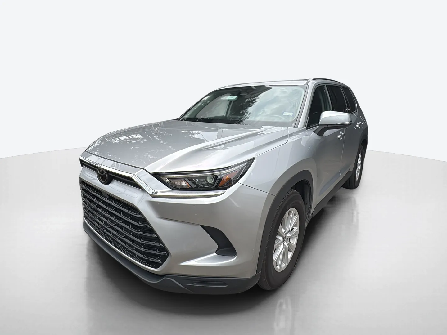 2025 Toyota Grand Highlander — image 1 of 8